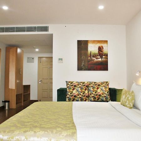 Hotel The Golden Sands Calangute Bagian luar foto